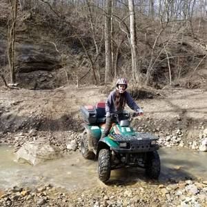 Meet your Posher, Andrea